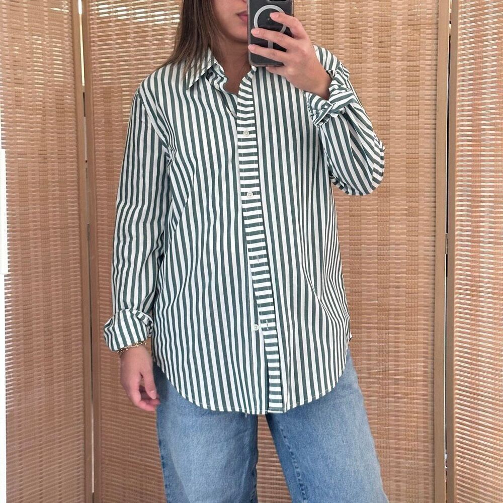 NWT solid and striped button down